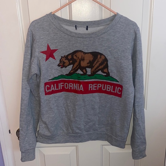 PacSun Tops - Grey California Republic sweatshirt size small